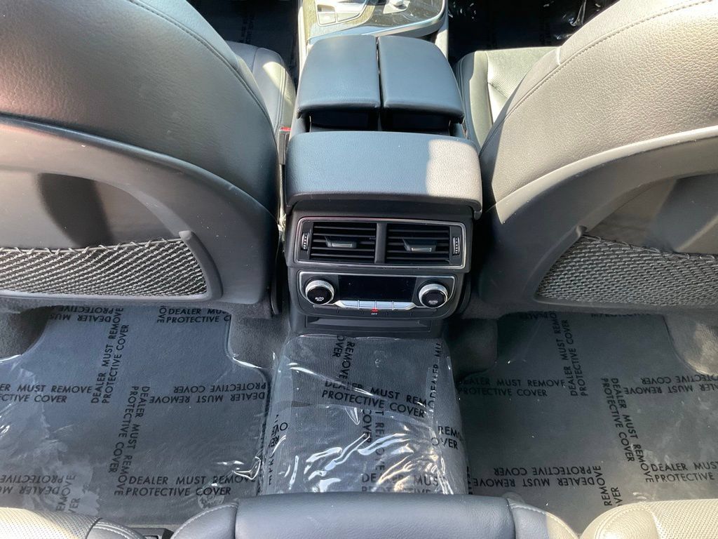 Used 2019 Audi Q7 3.0T Prestige w/ Prestige Package AWD/4WD image 43