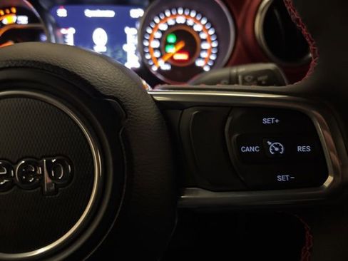 Used 2023 Jeep Wrangler Rubicon w/ LED Lighting Group image 17