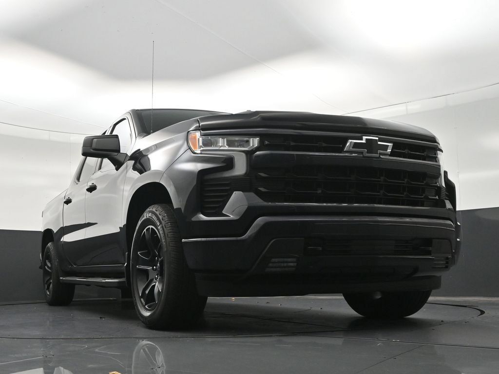 Used 2023 Chevrolet Silverado 1500 RST RWD image 31