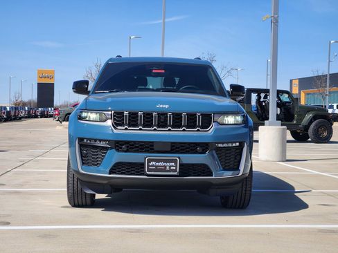New 2026 Jeep Grand Cherokee L Limited image 9
