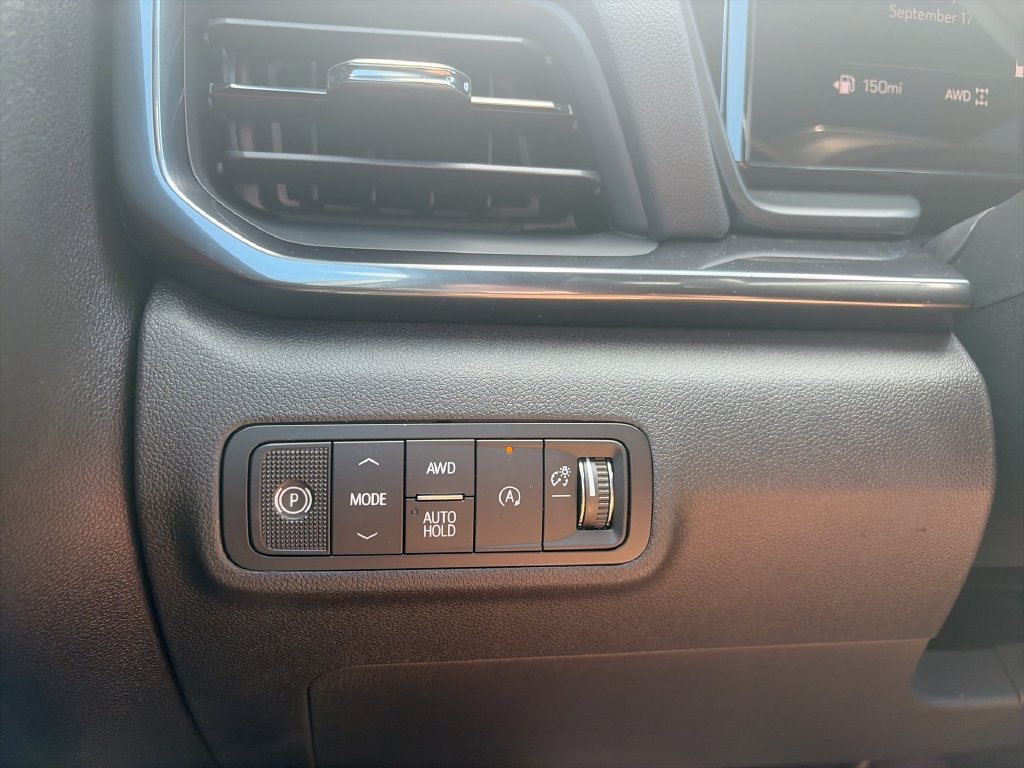 New 2027 GMC Terrain AT4 w/ Convenience Package III AWD/4WD image 22