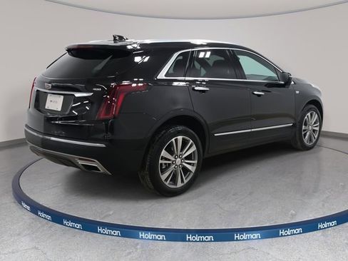 Used 2025 Cadillac XT5 Premium Luxury FWD image 5