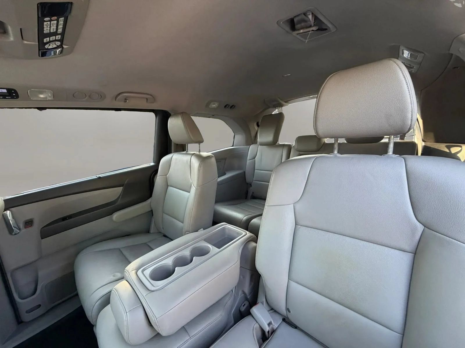 Used 2016 Honda Odyssey Touring image 24