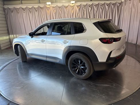 Used 2026 MAZDA CX-50 AWD 2.5 S w/ Preferred Pkg image 7