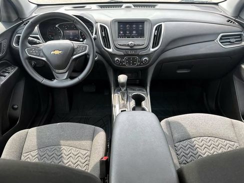 Certified 2024 Chevrolet Equinox LT w/ LPO, Floor Liner Package FWD image 15