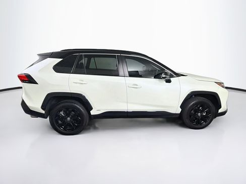 Used 2022 Toyota RAV4 XSE AWD/4WD image 10