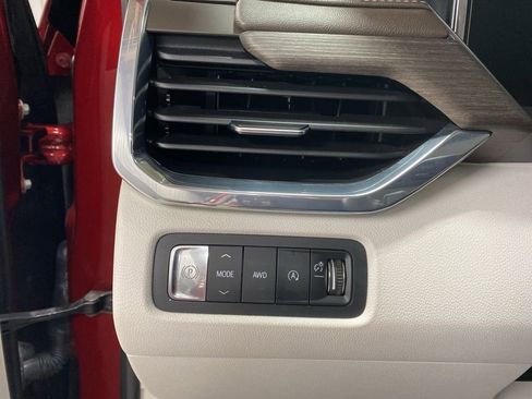 Certified 2024 GMC Acadia Denali w/ Super Cruise Package image 40