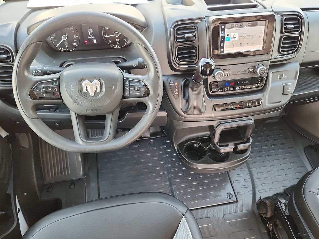 Used 2025 RAM ProMaster 2500 w/ Convenience Group FWD image 10