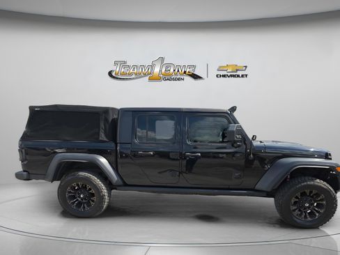 Used 2020 Jeep Gladiator Sport w/ Quick Order Package 24S AWD/4WD image 9