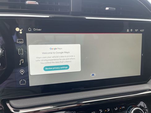 Used 2024 GMC Sierra 1500 AT4 w/ Technology Package image 14