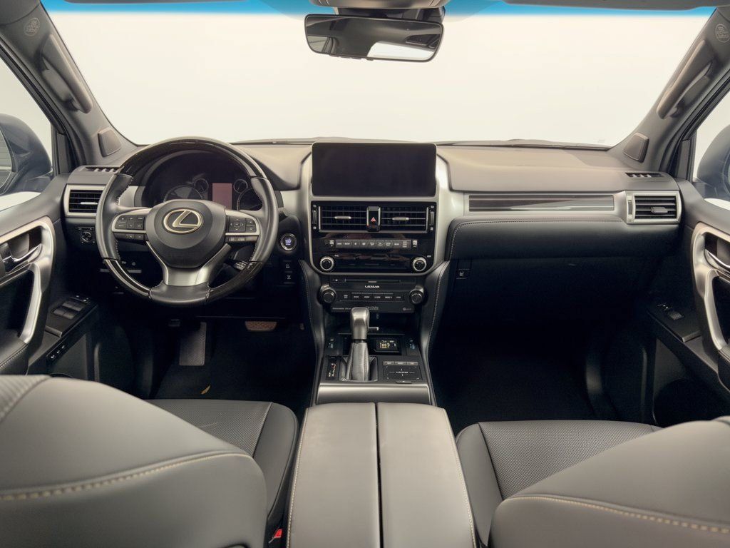 Certified 2023 Lexus GX 460 Premium AWD/4WD image 18