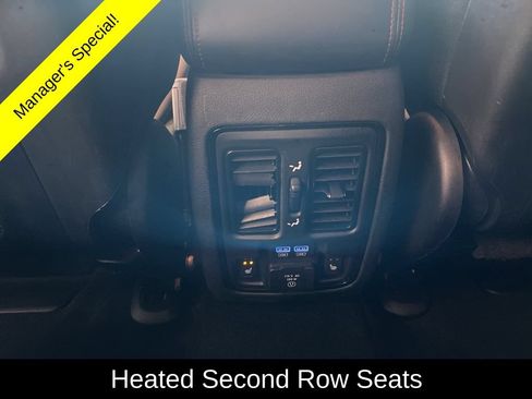 Used 2025 Dodge Durango GT AWD/4WD image 14