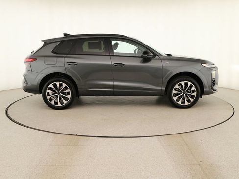 New 2026 Audi Q3 quattro 2.0T AWD/4WD image 8