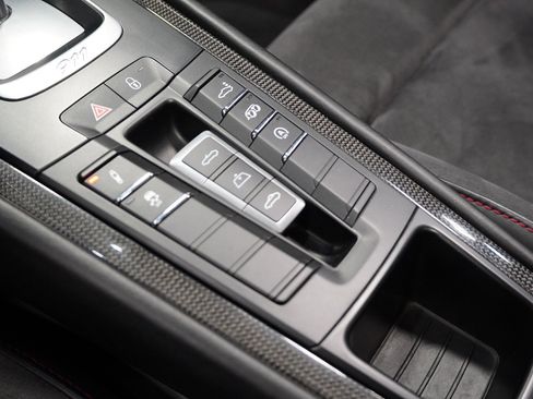 Used 2019 Porsche 911 Carrera 4 GTS image 45
