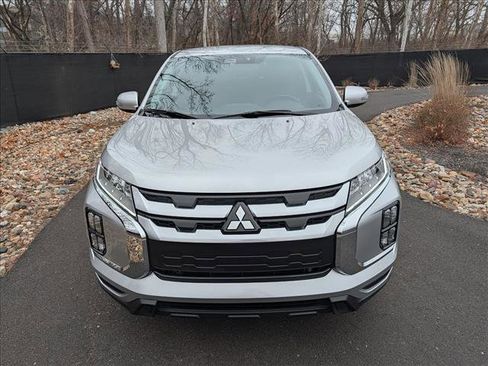 Used 2024 Mitsubishi Outlander Sport SE image 8