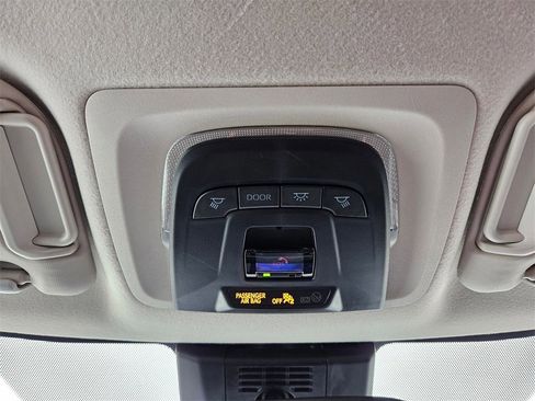 Used 2024 Toyota Corolla LE image 18