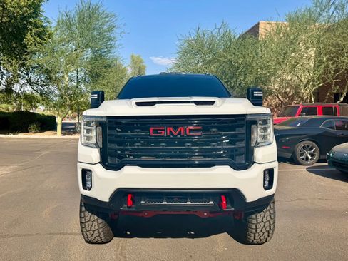 Used 2023 GMC Sierra 3500 Pro w/ Convenience Package RWD image 2