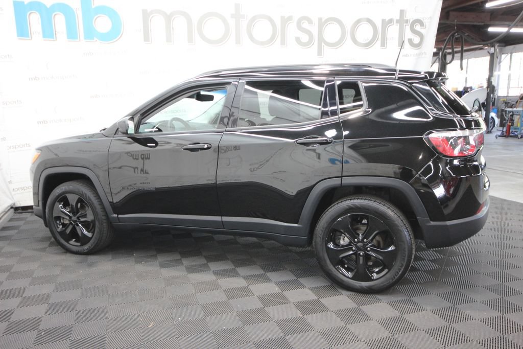 Used 2020 Jeep Compass Latitude AWD/4WD image 3