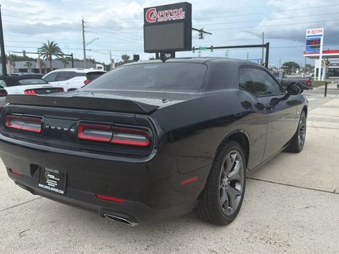 Used 2017 Dodge Challenger R/T Plus RWD image 5