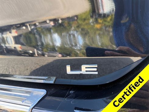 Used 2023 Toyota Highlander Platinum image 16