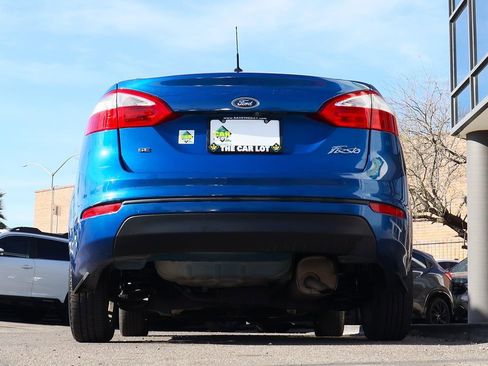 Used 2018 Ford Fiesta SE image 11