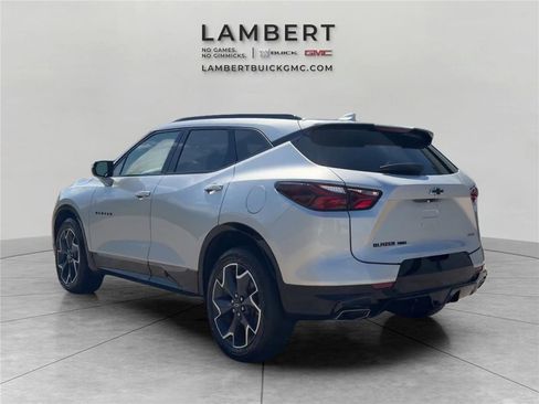 Used 2022 Chevrolet Blazer RS AWD/4WD image 3