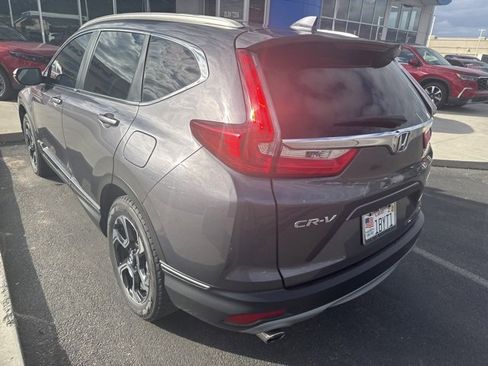 Used 2017 Honda CR-V Touring image 3