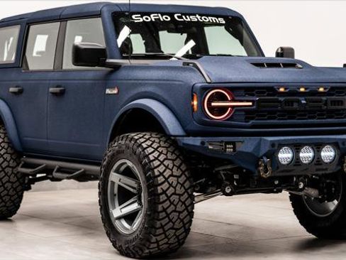 Used 2025 Ford Bronco 4-Door image 4