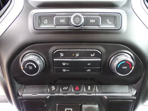 Used 2019 Chevrolet Silverado 1500 4x4 Crew Cab w/ WT Convenience Package image 24