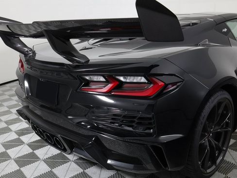 Used 2026 Chevrolet Corvette ZR1 w/ ZR1 Carbon Fiber Aero Package image 60