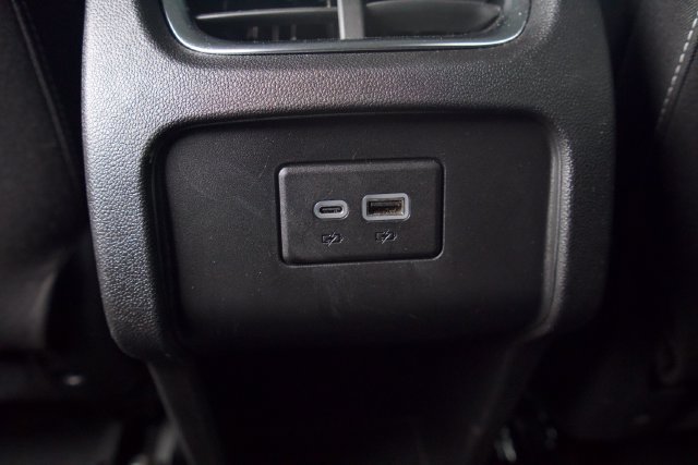 Used 2025 Chevrolet Blazer LT FWD image 33