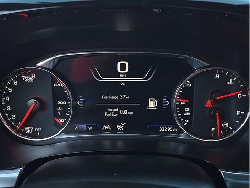 Used 2023 Chevrolet Traverse Premier w/ Redline Edition FWD image 18