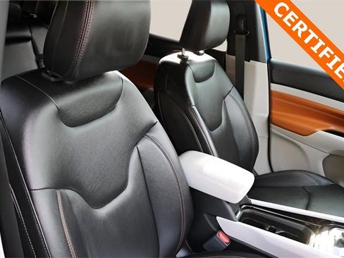 Used 2024 Jeep Compass Limited image 15