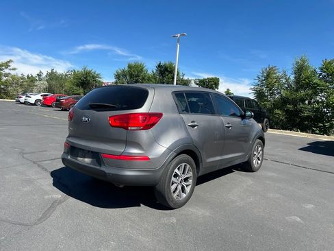 Used 2016 Kia Sportage LX AWD/4WD image 4