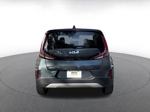 Used 2025 Kia Soul LX w/ LX Technology Package image 12