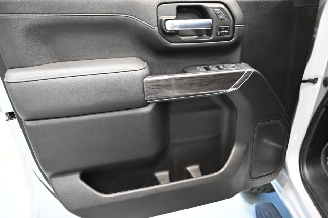 Used 2023 Chevrolet Silverado 3500 LTZ AWD/4WD image 27