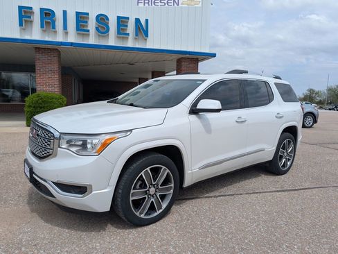 Used 2017 GMC Acadia Denali w/ Technology Package AWD/4WD image 1