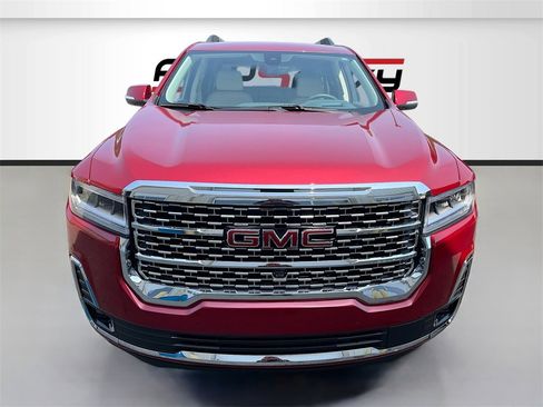 Used 2023 GMC Acadia Denali w/ Denali Technology Package image 2