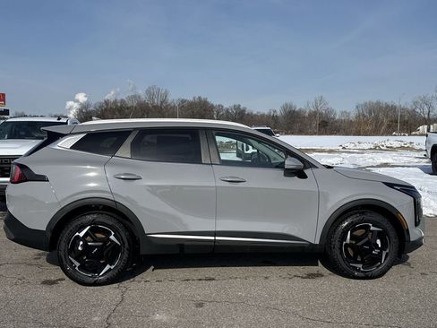 New 2026 Kia Sportage EX AWD/4WD image 7