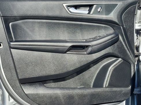 Used 2024 Ford Edge SEL image 19