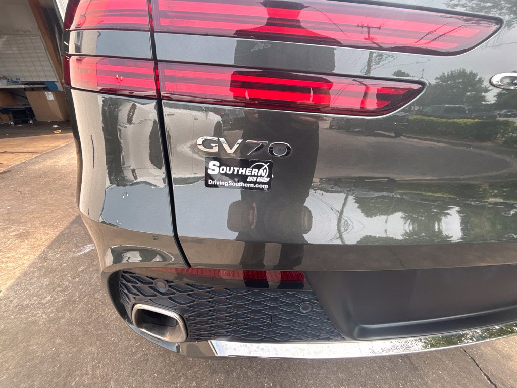Used 2025 Genesis GV70 2.5T AWD/4WD image 25