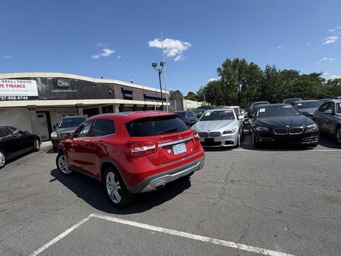 Used 2018 Mercedes-Benz GLA 250 image 12