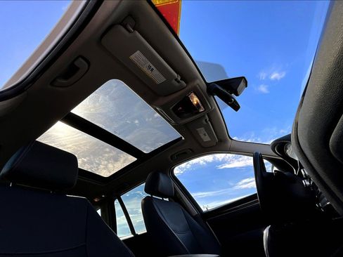 Used 2017 BMW X3 sDrive28i image 16