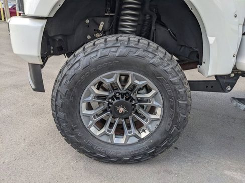 Used 2021 Ford F250 Lariat image 40