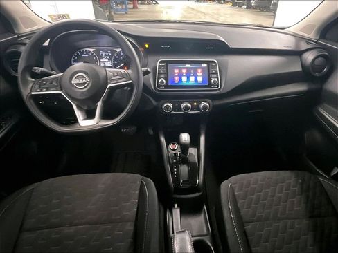 Used 2022 Nissan Kicks S FWD image 21