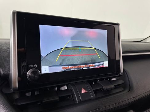 Certified 2025 Toyota RAV4 XLE image 21