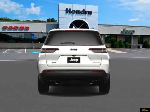 New 2025 Jeep Grand Cherokee L Limited w/ Black Appearance Package image 6