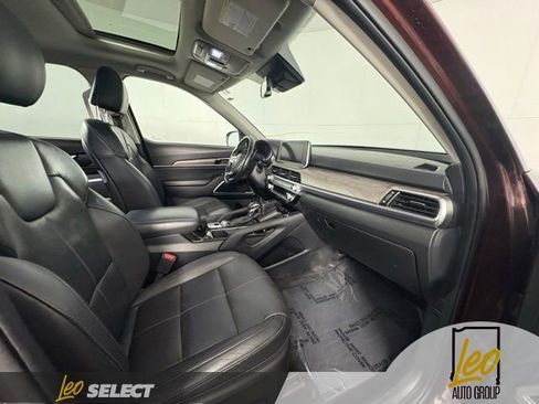 Used 2020 Kia Telluride EX AWD/4WD image 7