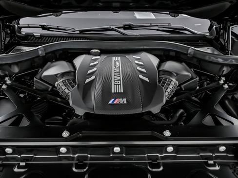 Used 2020 BMW X5 M Competition w/ Executive Package image 17