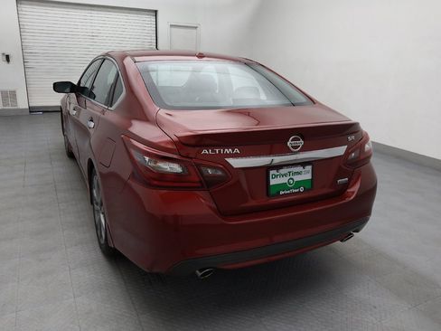 Used 2018 Nissan Altima 2.5 SR w/ SR Special Edition image 6